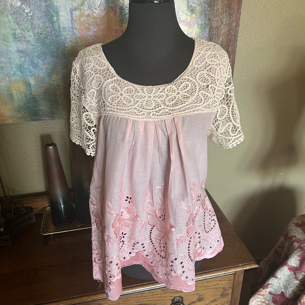 Pong Poco Crocheted Blouse